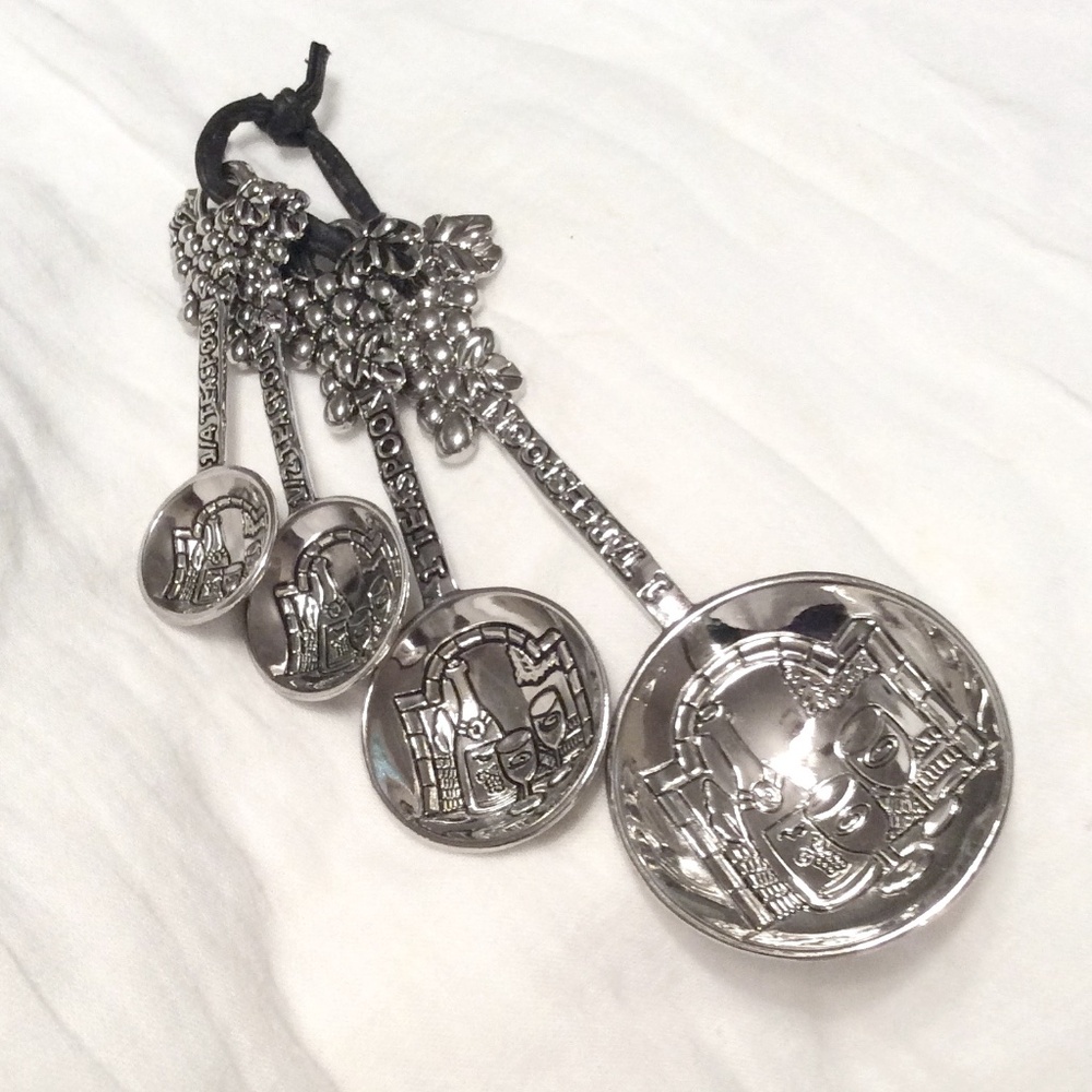 GANZ WINE GRAPE THEME MEASURING SPOONS